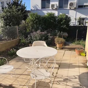 2 Pieces Arles